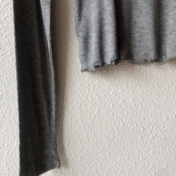 NWT Nordstrom BP LS Fitted Ribbed Scoop Neck Grey - Picture 2 of 11